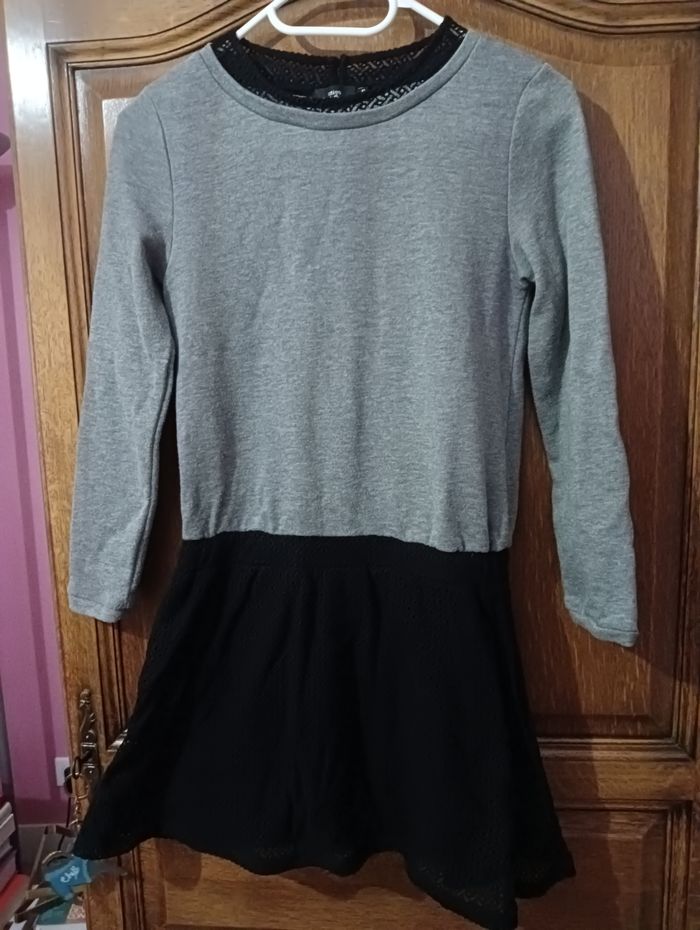 Robe Miss Avant Première 10 ans bicolore gris et noir 🖤 - Noël - photo numéro 3