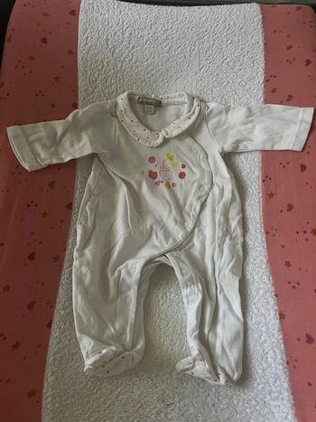 Pyjama bébé fraise