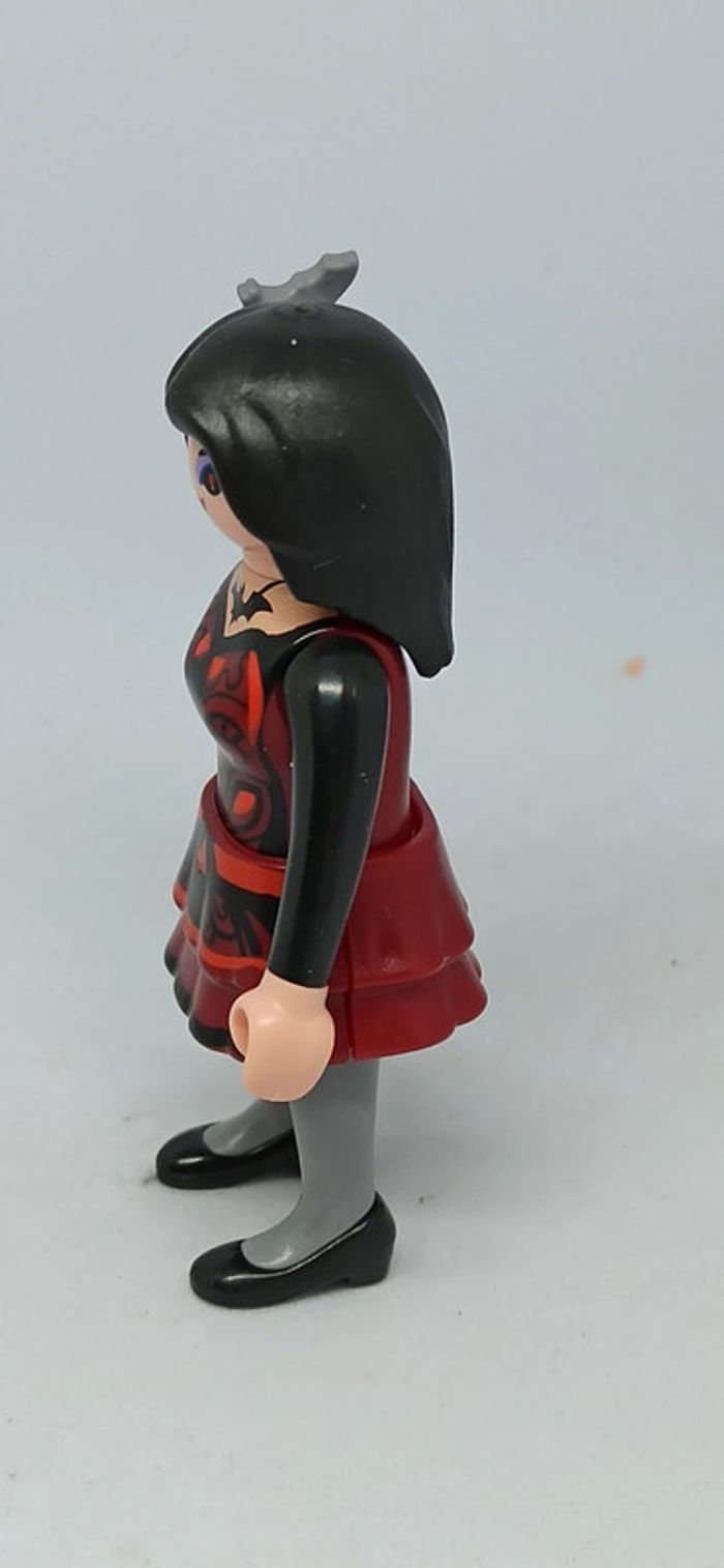 Femme vampire avec accessoire chauve souris dans les cheveux playmobil - photo numéro 4