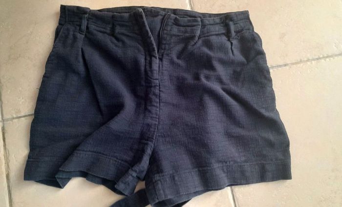 Short bleu marine