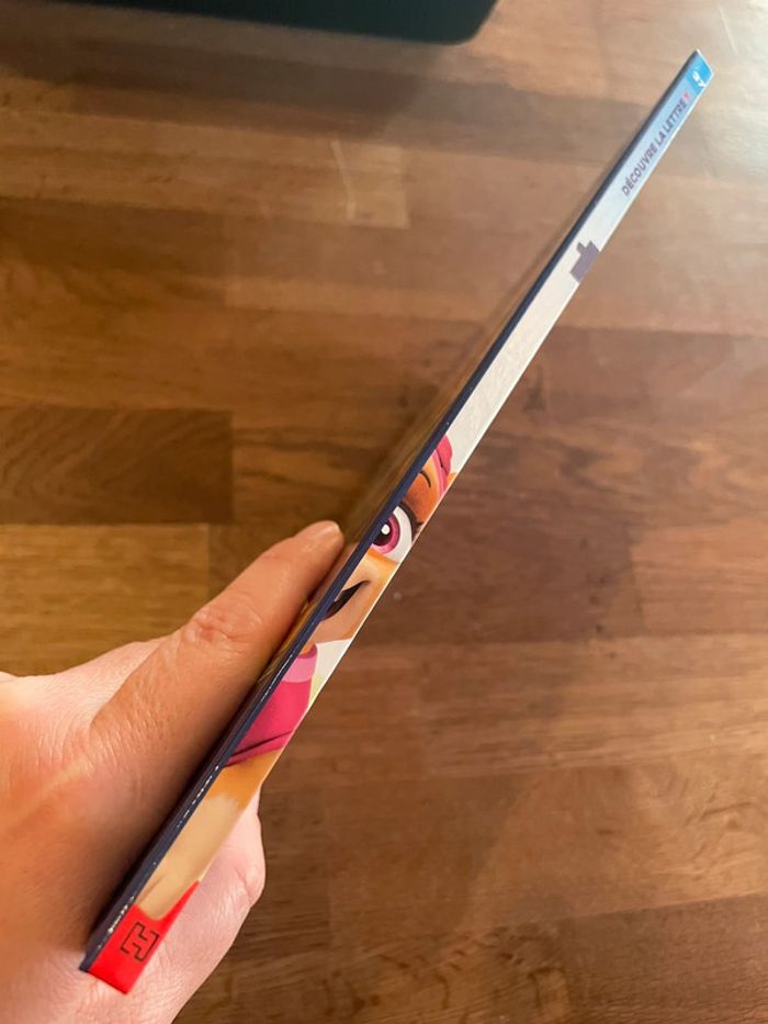 Livre La Pat Patrouille Paw Patrol L’ABC lettres chiffres formes et couleurs La lettre Y - photo numéro 2