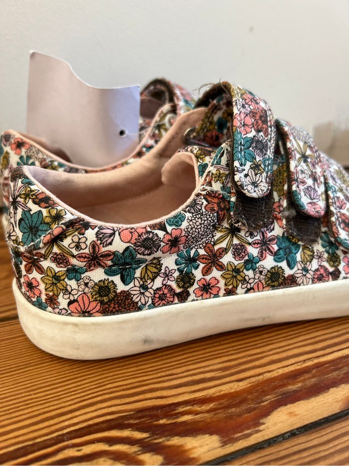 Baskets fleuries liberty - photo numéro 2