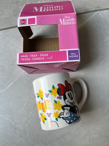 Mug Minnie