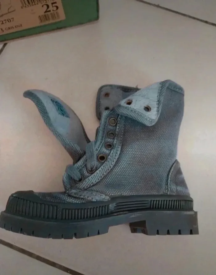 Chaussures montantes grises Natural World T25 NEUVES - photo numéro 3