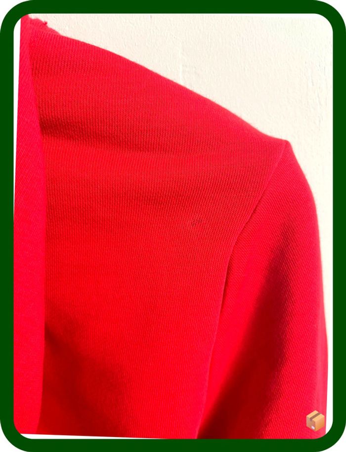 Sweat Nike Femme capuche – Taille S – Rouge vif – très bon état - photo numéro 4
