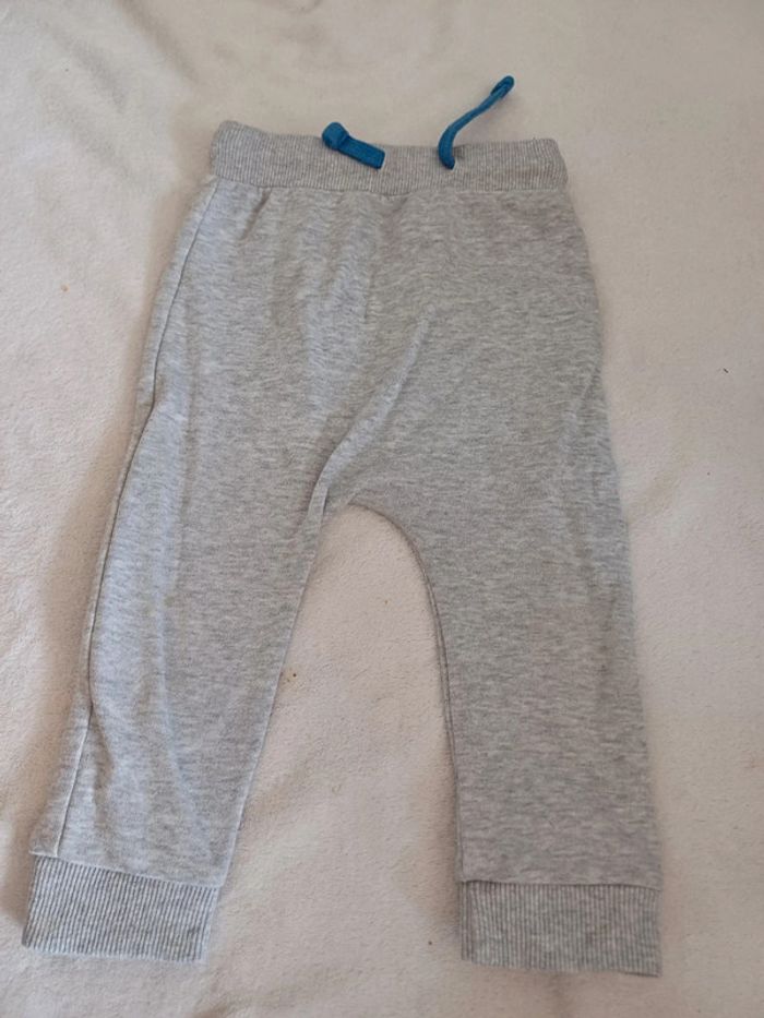 Jogging gris 18 mois Disney