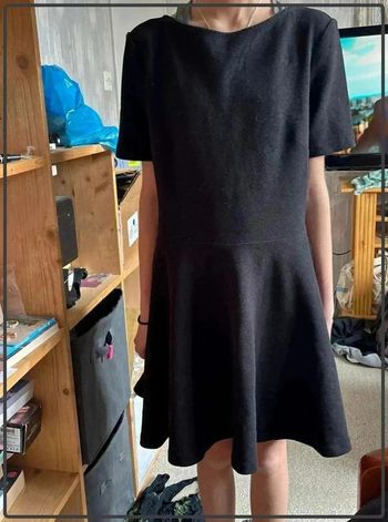 Petite  robe  noire  taille  36
