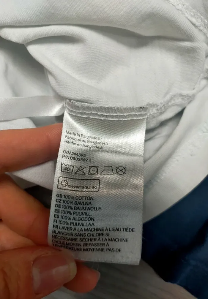 2 maillots manches longues 2-4 ans H&M - photo numéro 4