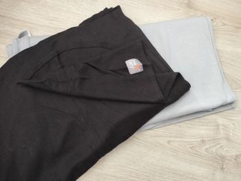 Echarpe de portage noire ou grise