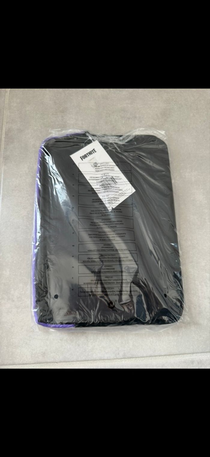 Housse pochette pour tablette Fortnite - photo numéro 5