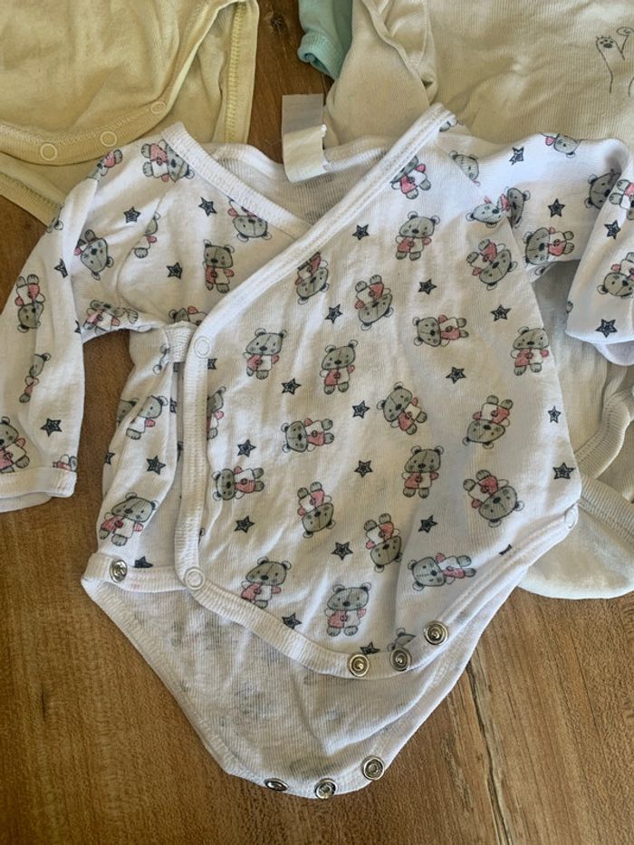 Lot de 5 bodys 1 mois mixte - photo numéro 2