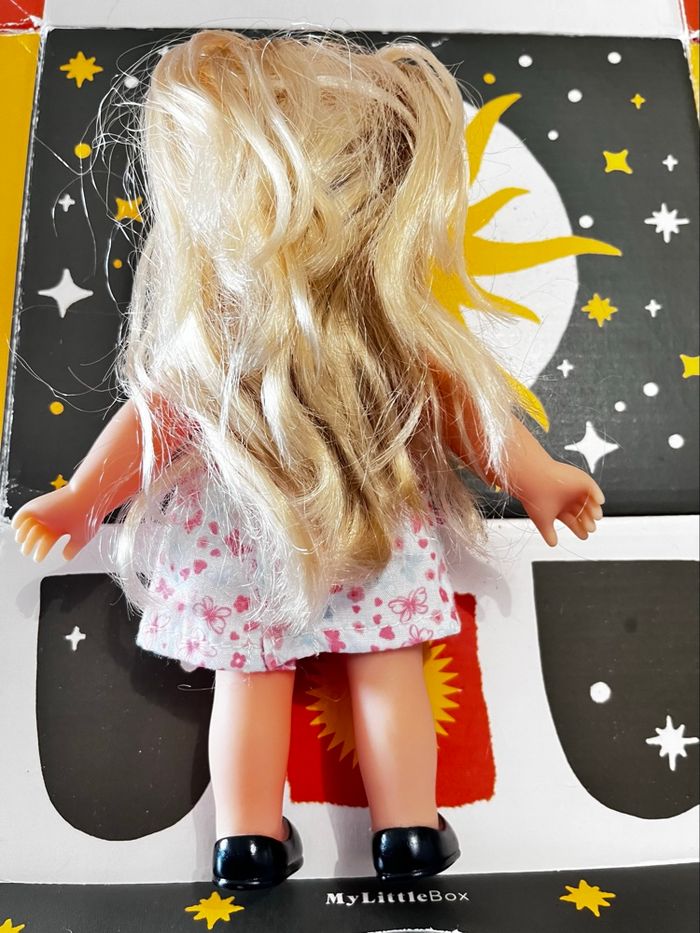 Poupée corolle - photo numéro 2