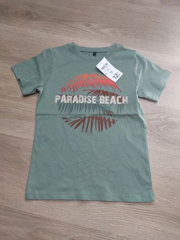 T-shirt garçon neuf 6 ans