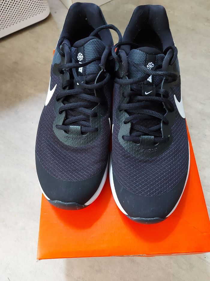Nike révolution - photo numéro 4