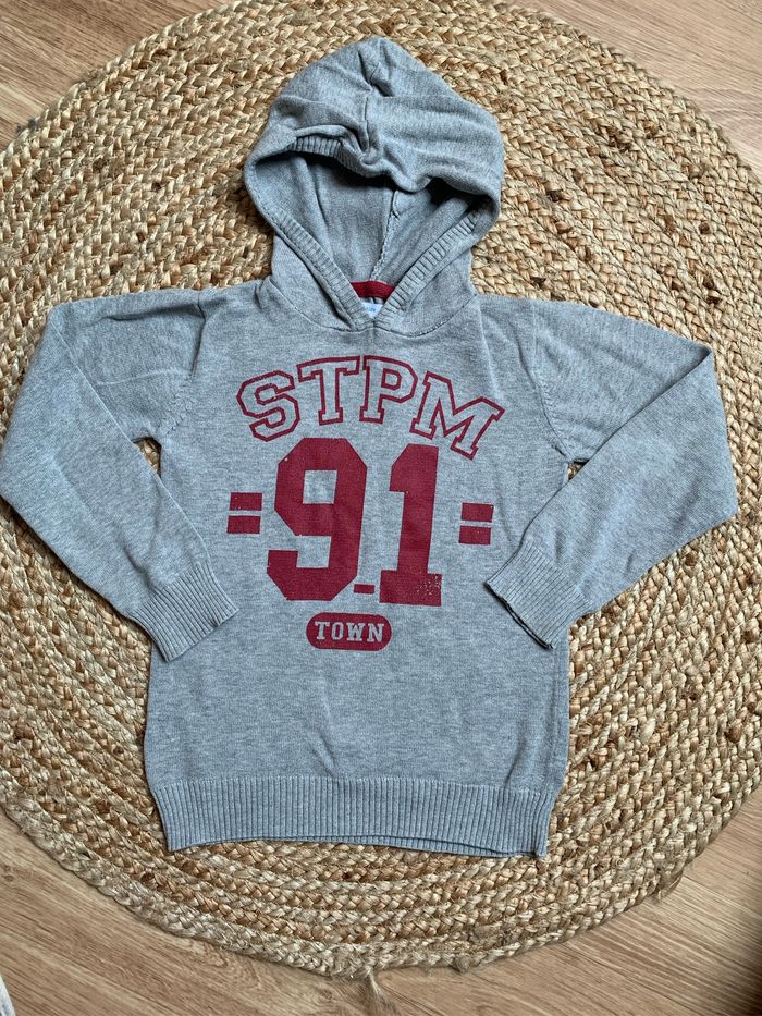 Pull à capuche