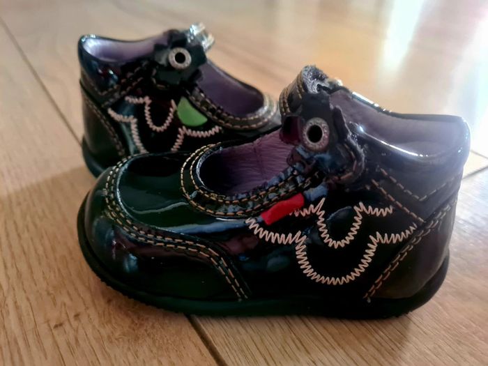 Babies kickers noires vernies - photo numéro 4