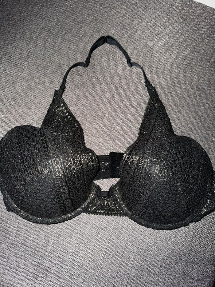 Soutien gorge noir et or - photo numéro 5