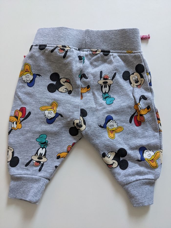 Lot de vêtements Mickey - photo numéro 5