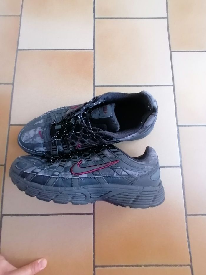 Baskets Nike P6000
