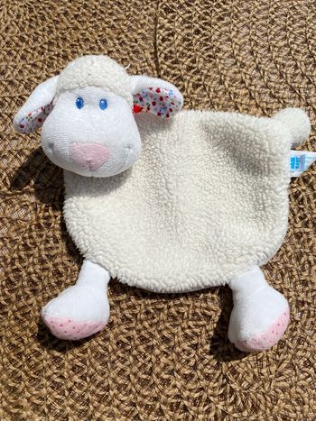 Doudou mouton plat tex 