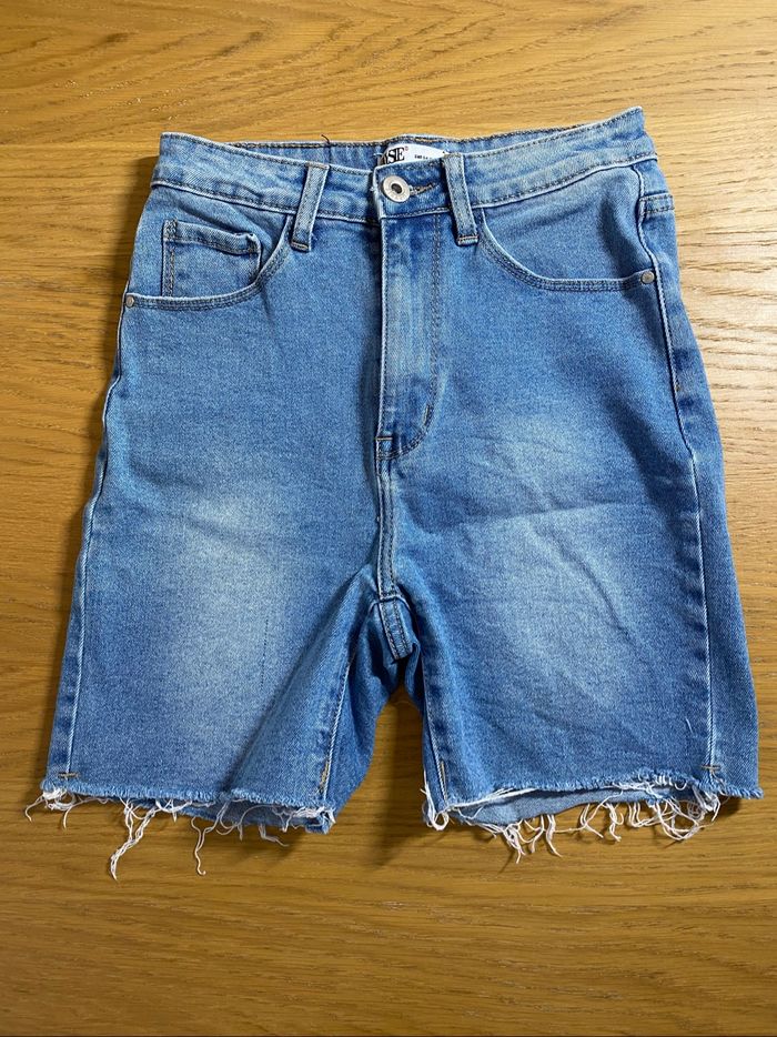 Daysie Short jean bleu Taille 34 - photo numéro 2