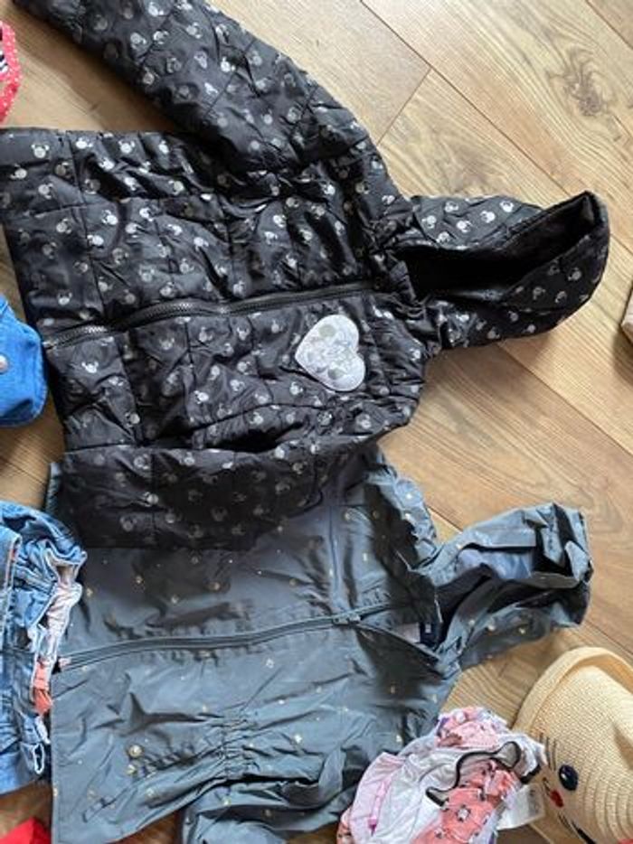 Lot 70 vêtements fille T3 ans - photo numéro 6