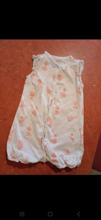 Combinaison d été fille taille 24 mois