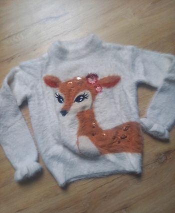 👻pull tres doux 9 ans👻