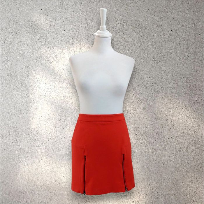 Jupe taille élastique rouge avec zips taille 42