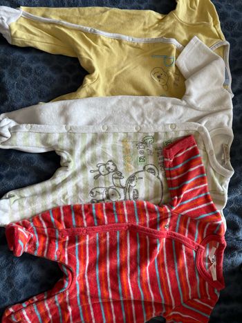 Lot 3 Pyjamas