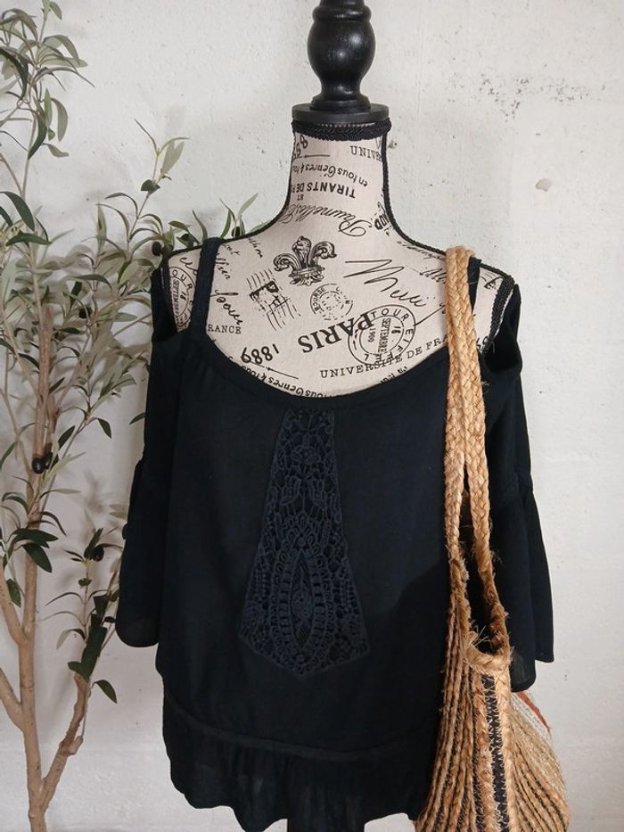 Blouse bohème épaules dénudées – Taille M Jennyfer- Très bon etat - photo numéro 2