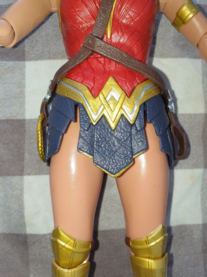 Figurine Wonder Woman Batman - photo numéro 4