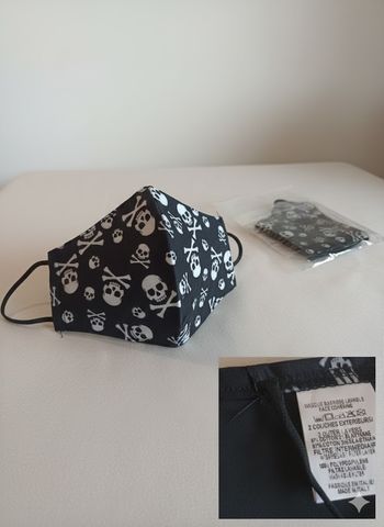 Masque Barrière Lavable Tête de Mort et Os Croisés Neuf
