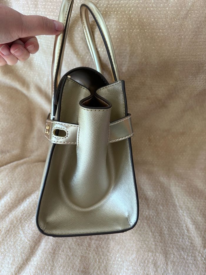 Sac à main Michael Kors neuf - photo numéro 4