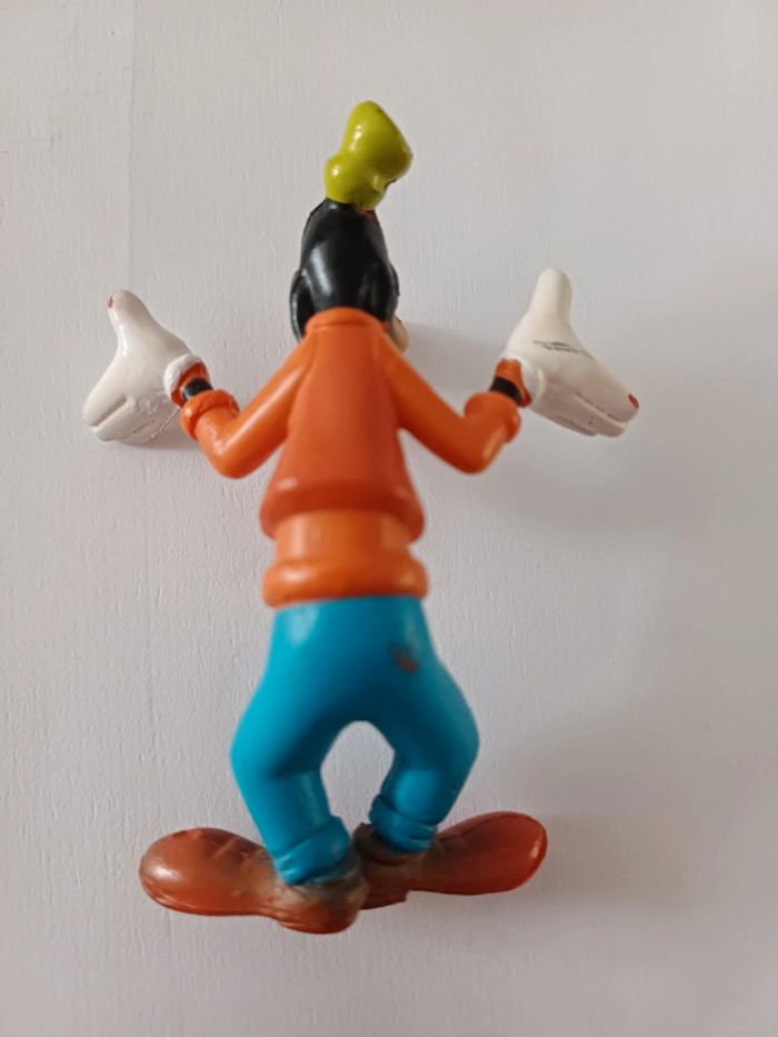 Figurine Dingo pvc vintage - photo numéro 3
