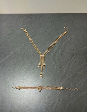 Set collier et bracelet doré élégant