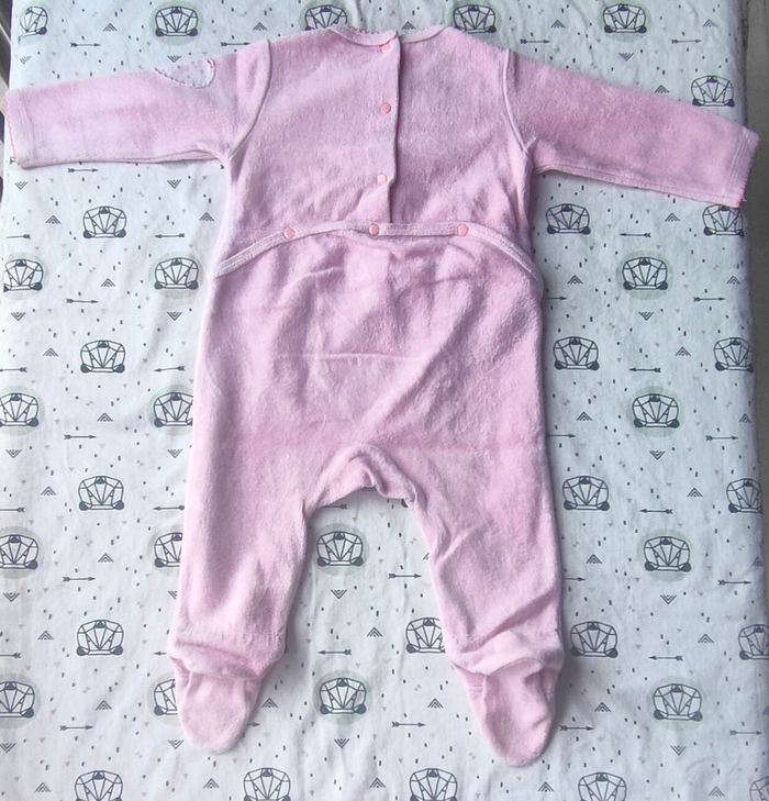 Lot de pyjamas en velours taille 6 mois - photo numéro 2