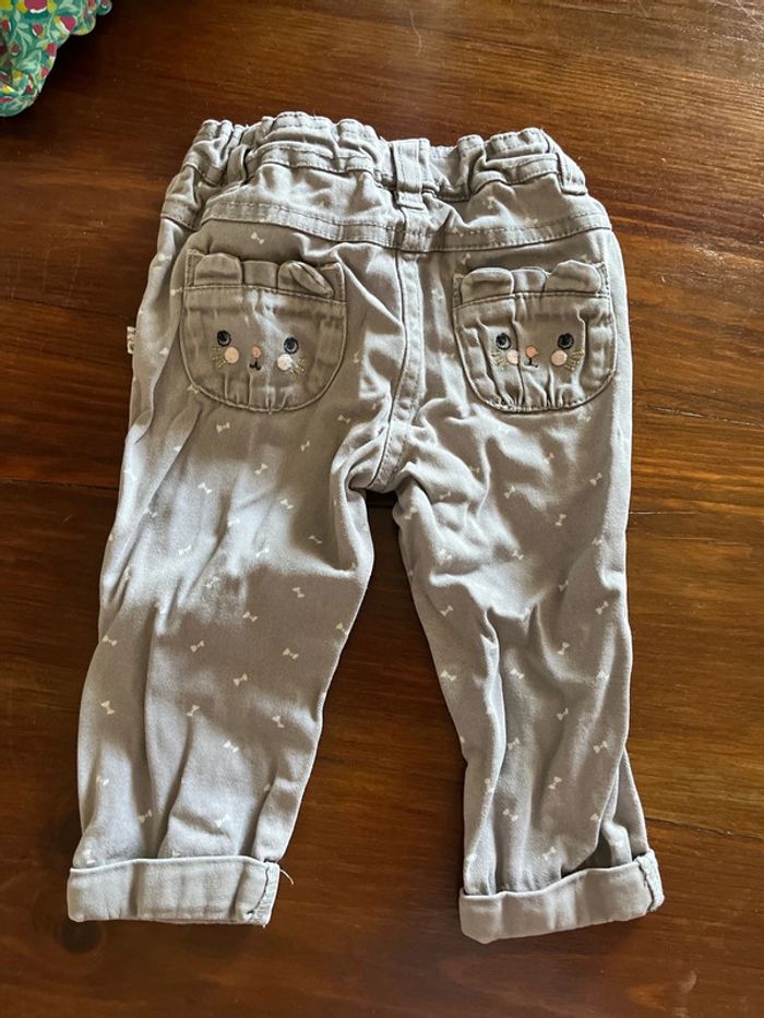 Jeans 9 mois - photo numéro 2