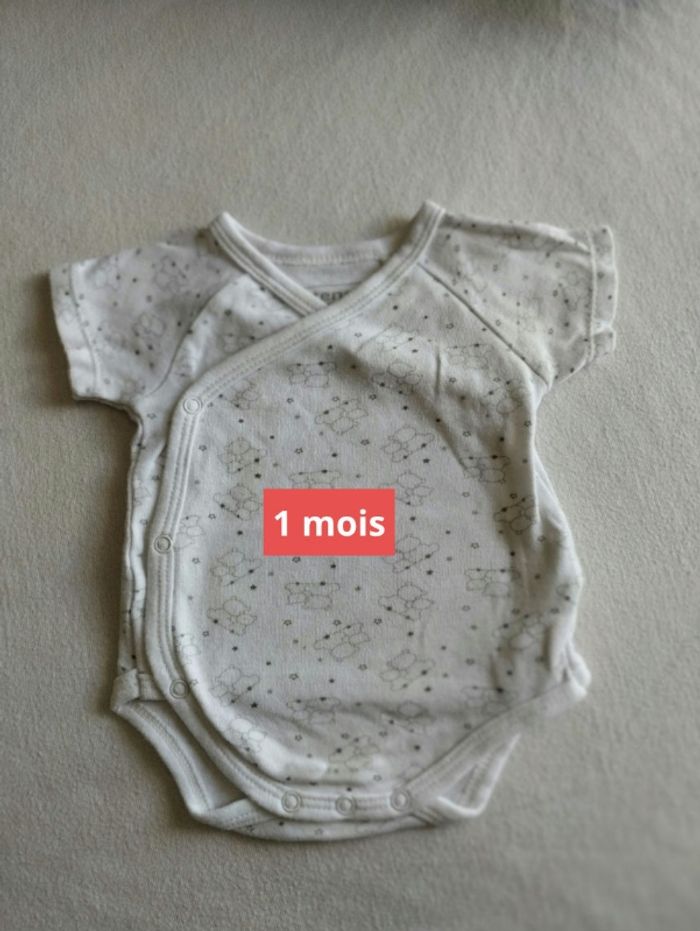 Bodie taille 1 mois