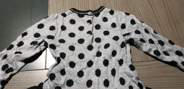 3 robes 6 et 9 mois - photo numéro 10