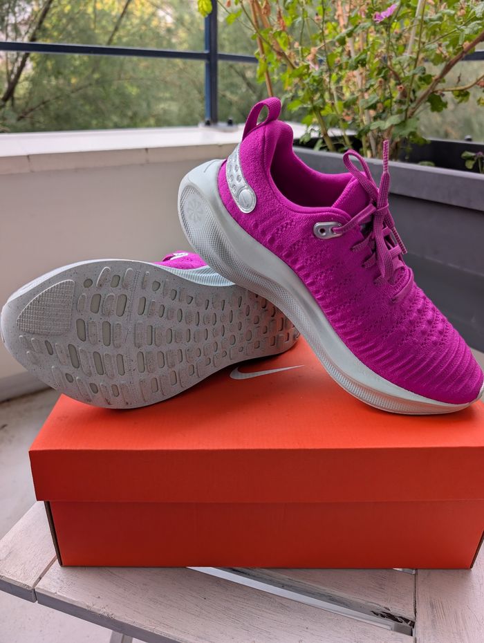 Nike Reactx infinity Run 4 - Taille 41 - Neuve et authentique - photo numéro 5
