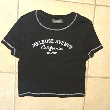 T-shirt top 8-9 ans