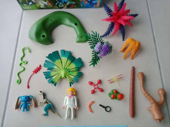 Playmobil Super 4 Ile perdue avec Alien et velociraptor - photo numéro 6