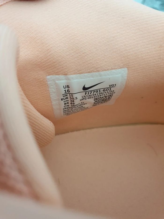 Nike Rose GT Hustle Academy pointure 50,5 - photo numéro 5