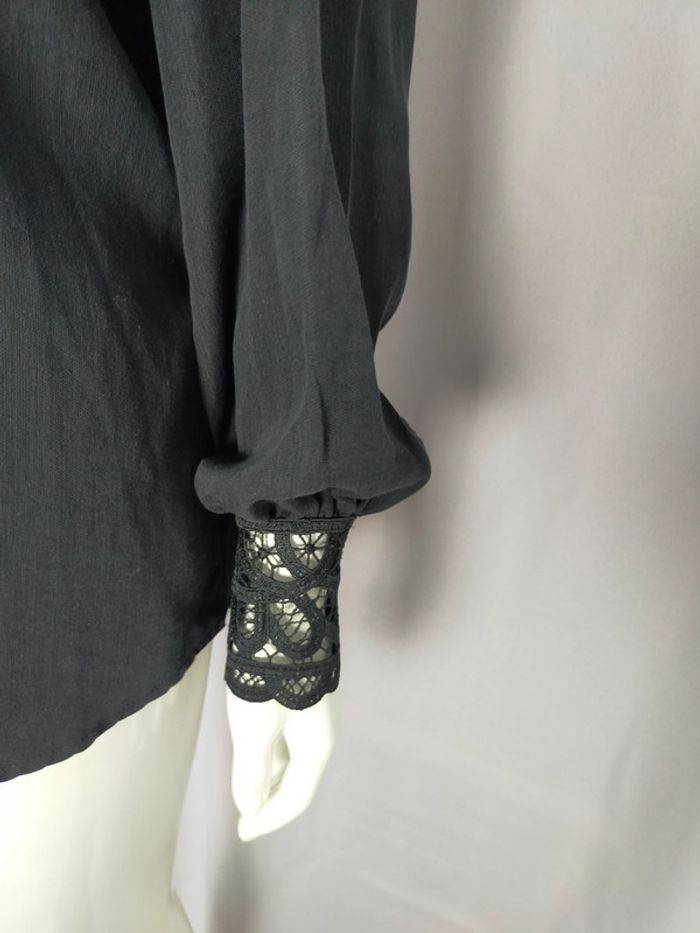 Blouse noire élégante à empiècements dentelle – Elora – Taille 42 - photo numéro 11