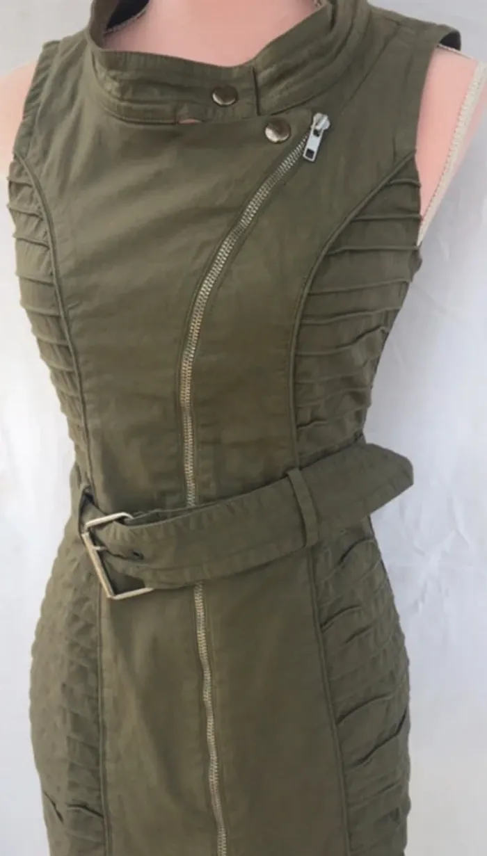 Robe taille 36 - photo numéro 9