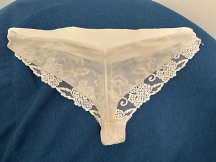 Culotté tanga dentelle blanche 42 - photo numéro 2