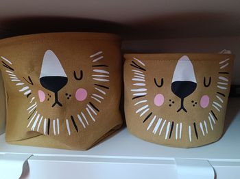 Panières lions