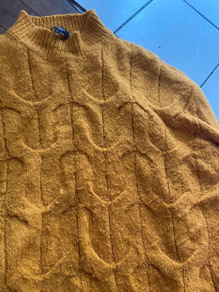 Pull jaune moutarde - photo numéro 10