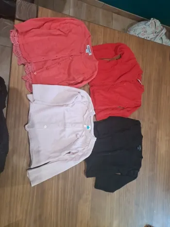 Lot de gilet 18mois
